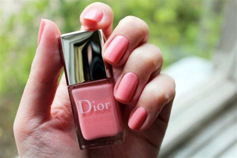 dior pink boa nail polish|Dior vernis pink coat.